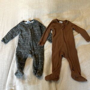 Mebie Baby Zip-Up Footed Onesies- 3-6 Months